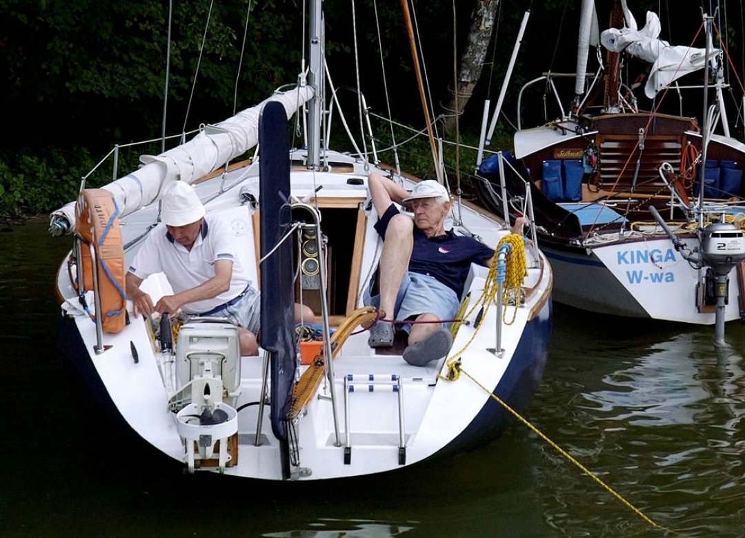 George and George on the Lake