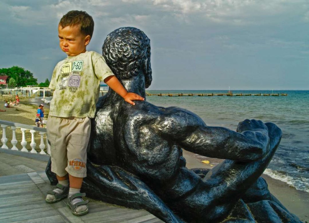 Žalozpěvy: Černomořská odysea
