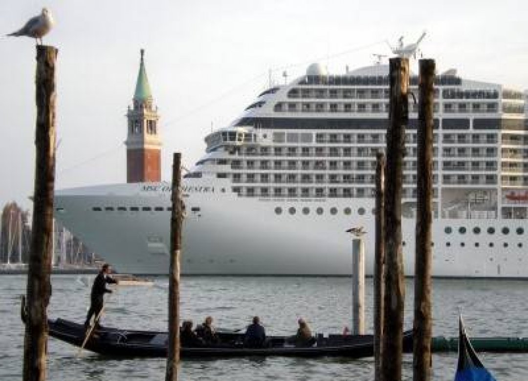 The Venice Syndrome