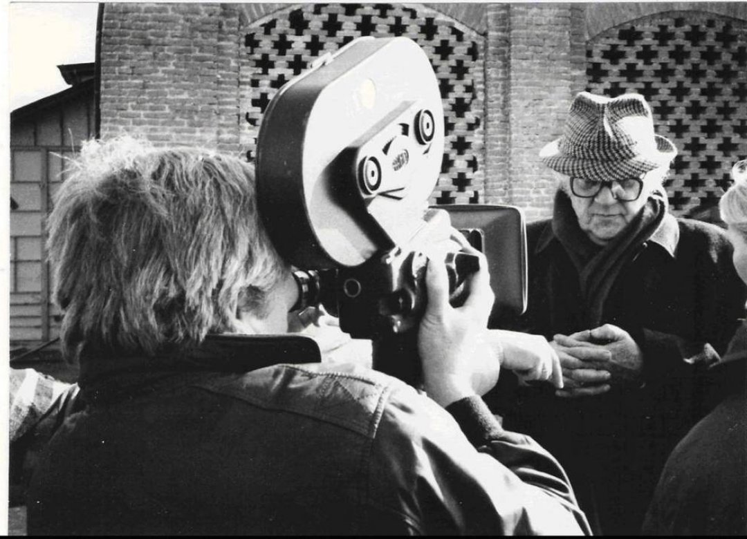 Hello Fellini