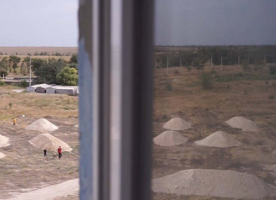 Territory of empty windows