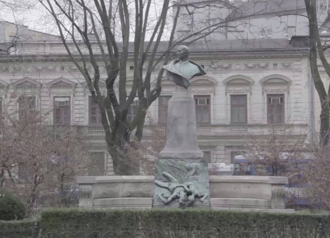 Krakovia, Freedom Through Art