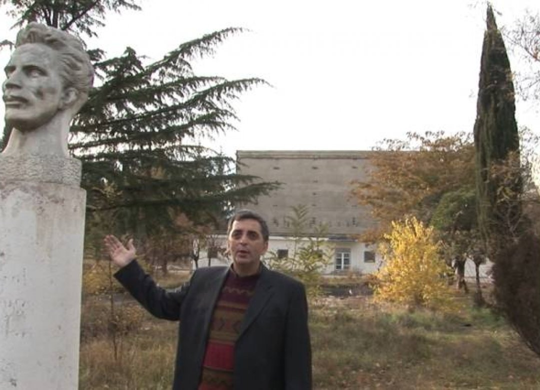 Zvony nad Tbilisi