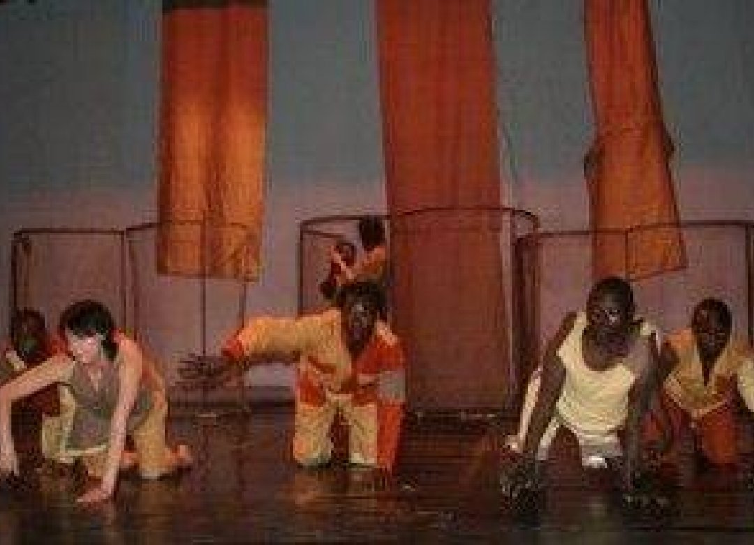 Making the Difference. Dance and Taboo in Sao Paulo