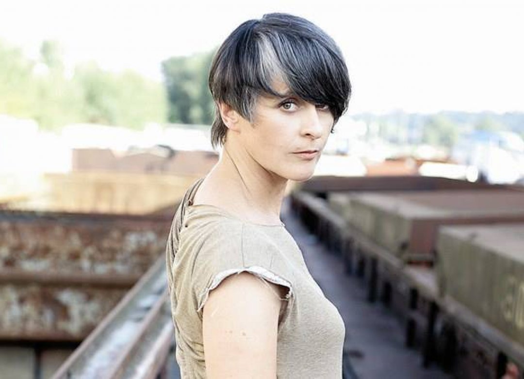 Monika Načeva Searching
