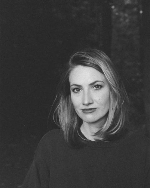 Nicole Hálová
