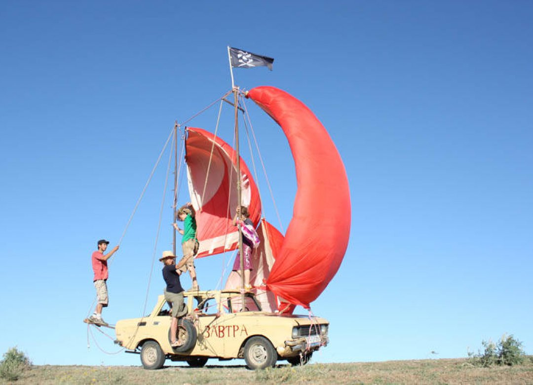 Hitchhike the Wind